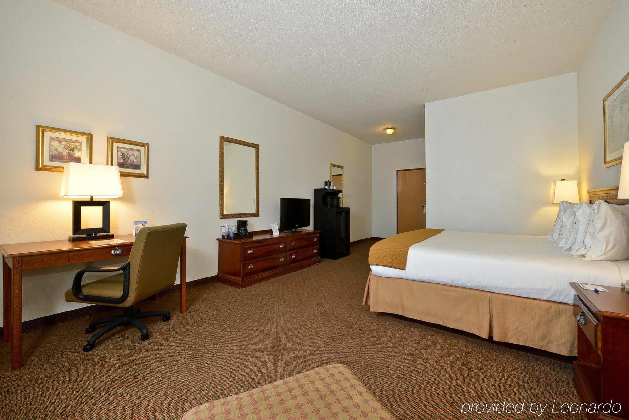 Holiday Inn Express Rochelle By Ihg Exteriér fotografie